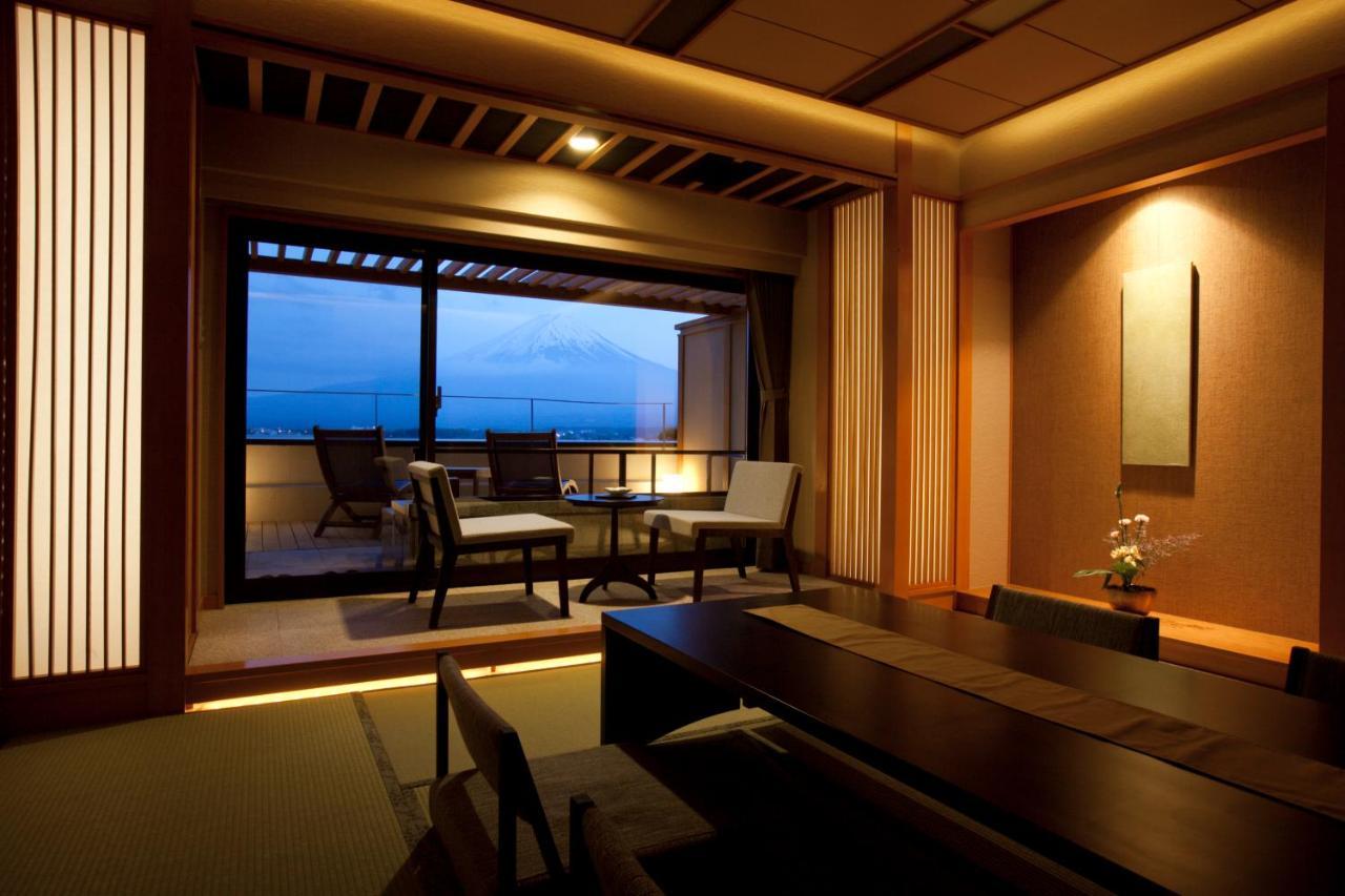 Shuhokaku Kogetsu Hotel Fujikawaguchiko Eksteriør billede